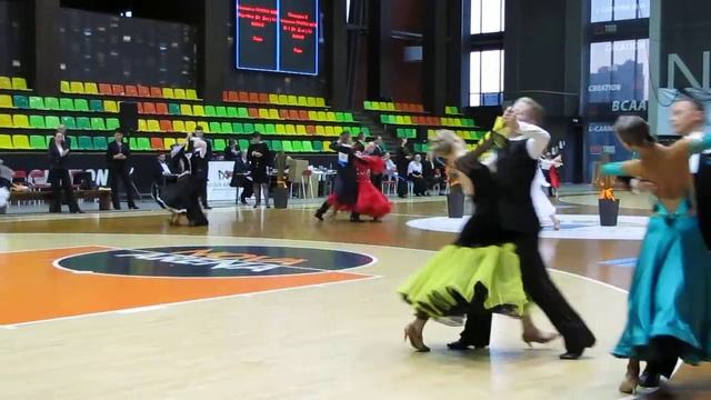 Венский вальс (D класс Юниоры 2+1 ST) 21.04.2018 финал Танцующий мир - 2019 смотреть онлайн