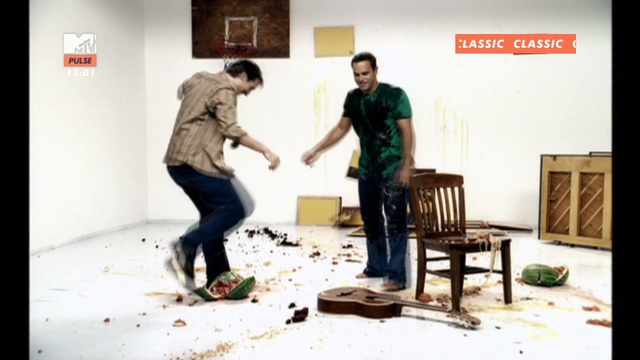 Jack Johnson - Sitting ,Waiting , Wishing MTV PULSE HD смотреть онлайн