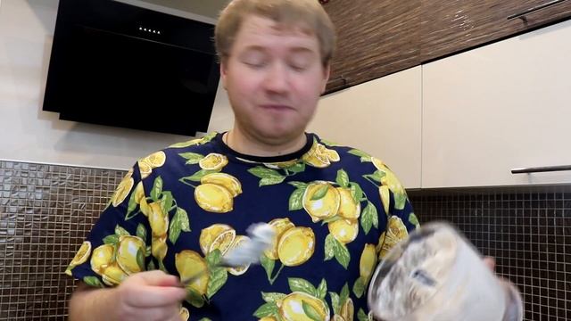 Оля Уралочка live ЯИЧНЫЙ РУЛЕТ С НАЧИНКОЙ - УЧУ ГОТОВИТЬ УРАЛОЧКУ. Обзор влога смотреть онлайн