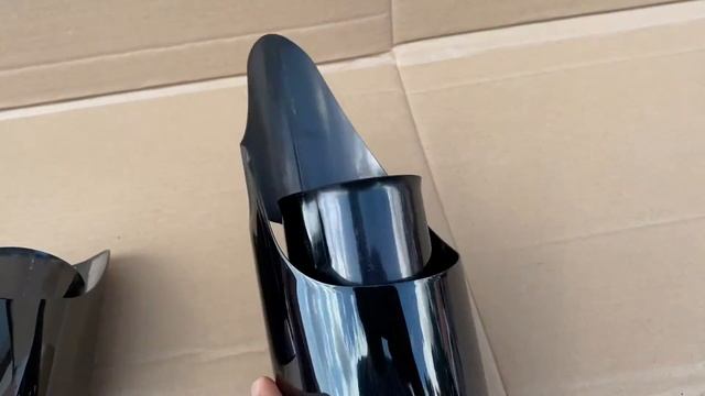 Насадки на глушитель Porsche Macan (2014-2018) круглые черные 4 шт. смотреть онлайн