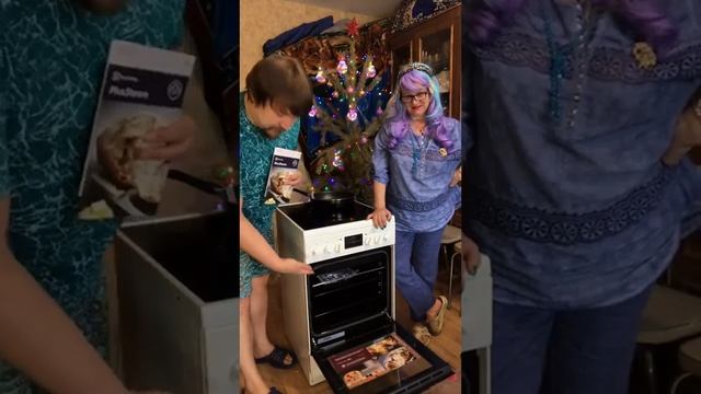 Гобзавр подарил Людмурик плиту смотреть онлайн