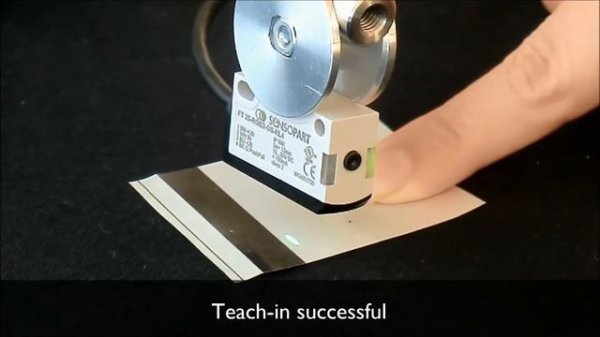 Contrast sensor FT 25- RGB Dynamic Teach-in