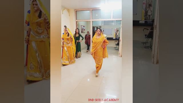 Skills Walk by DnD Students смотреть онлайн