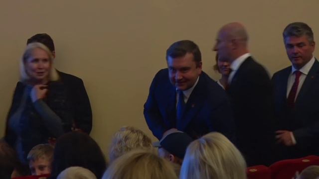 Болельщики ТХК — мы одна семья! смотреть онлайн