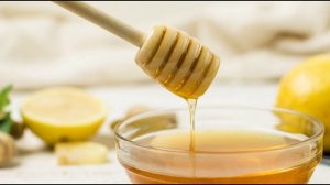 А вы знали об этом! Вот почему мед расслаивается в банке на жидкий и густой