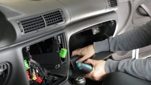 ЗАМЕНА (ОСУШИТЕЛЯ, ИСПАРИТЕЛЯ) РАДИАТОРА КОНДИЦИОНЕРА В САЛОНЕ ПАССАТ Б5