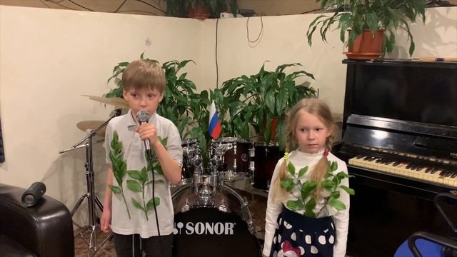 Стихи памяти. Фёдоров Влад 1 Д класс и Фёдорова София, будущая первоклассница. 619 школа. смотреть онлайн