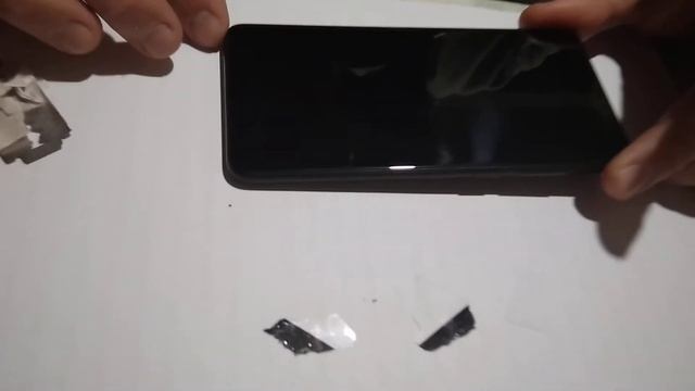 Как снять защитное стекло с телефона часть 2 смотреть онлайн