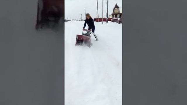 продаю снегоуборщик бензиновый б.у. смотреть онлайн