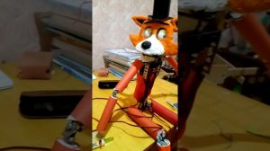 Первый тест работы эндоскелета моего аниматроника лиса, и выявление косяков.