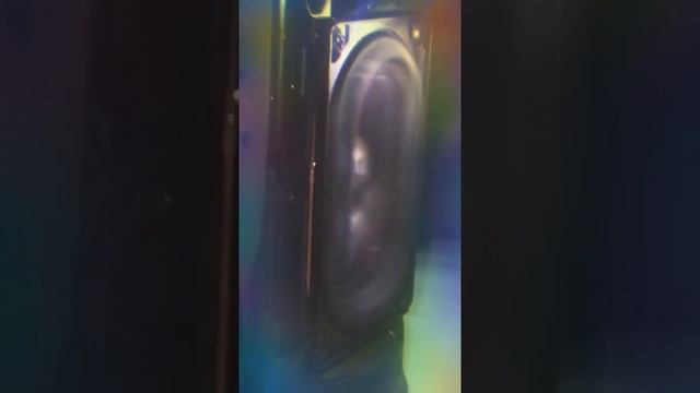 Bass test JBL FLIP 4 и JBL CHARGE 4 !!(бешенный холодильник !!) смотреть онлайн