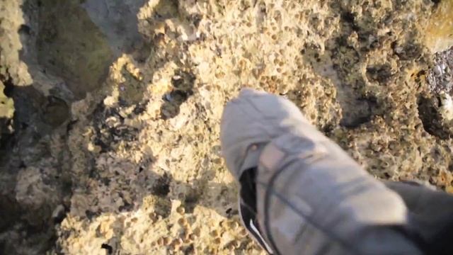 Gerupuk to Pink Beach - LOMBOK IN 7 DAYS - VLOG #2 смотреть онлайн