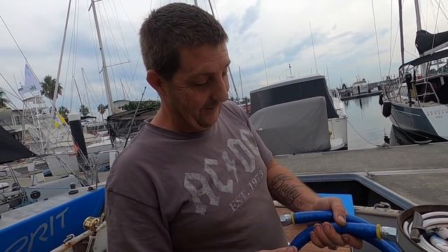 Installing a hydraulic autopilot on a boat смотреть онлайн
