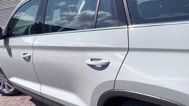 Skoda NEW Kodiaq 2022 Style in 4K Meteor Steel Grey 18 inch Elbrus Walk around & Detail inside смотреть онлайн