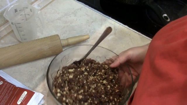 ПЕЧЕНЬЕ С ФИНИКАМИ И ГРЕЦКИМИ ОРЕХАМИ//ЭКСКЛЮЗИВНЫЙ РЕЦЕПТ. смотреть онлайн