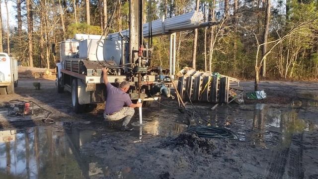 Своя ВОДА на УЧАСТКЕ, фонтан из глубин смотреть онлайн