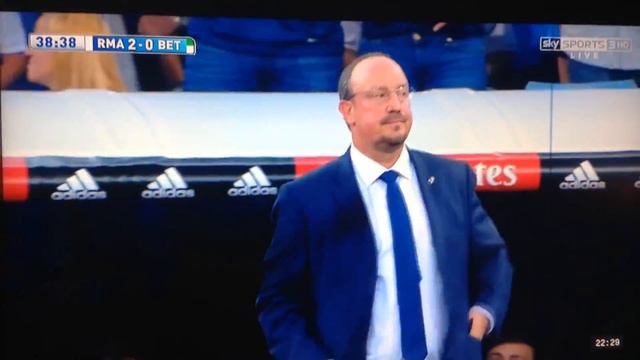 JAMES AMAZING FREE KICK VS REAL BETIS смотреть онлайн