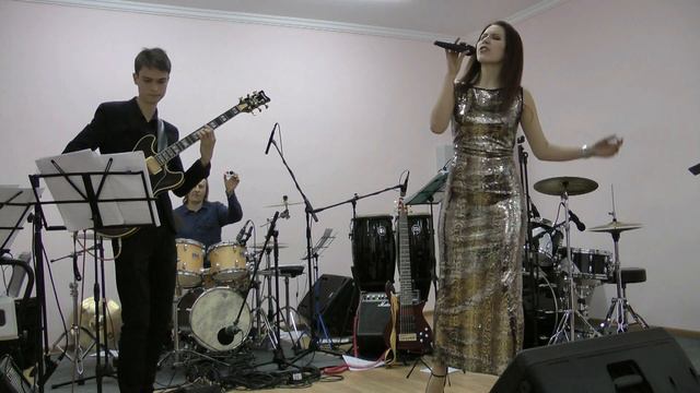 Алла Манилова и Евгений Побожий "Rock with you" Michaei Jackson cover смотреть онлайн