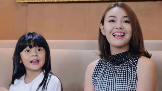 ? VIDEO VIRAL HARI INI || ARTIS SINETRON IKATAN CINTA TERJARING RAZIA SEDANG MESUM DI HOTEL JAKARTA смотреть онлайн