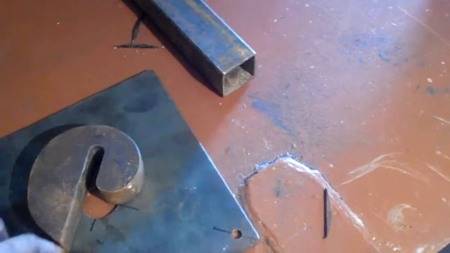 Ручной станочек для холодной гибки 'валют' смотреть онлайн