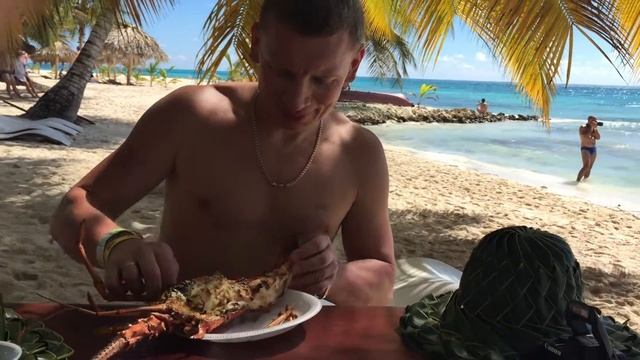 Кушаем Лангуста у Карибского моря смотреть онлайн