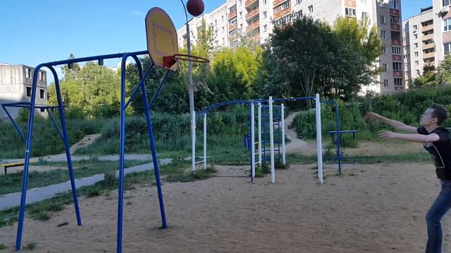 САМЫЙ ЛУЧШИЙ ДАНК ЗА ВСЮ ИСТОРИЮ БАСКЕТБОЛА(ВАЙН)!!!!! смотреть онлайн