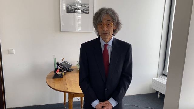 A message from maestro Kent Nagano смотреть онлайн