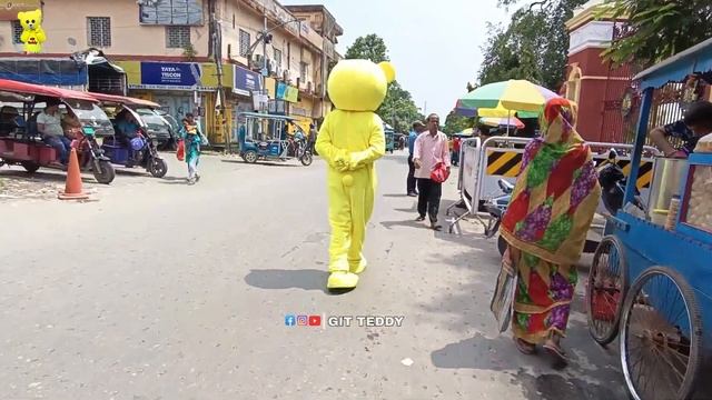 Teddy Bear Public Reaction on Coochbehar Rajbari || Part -1 || Git Teddy смотреть онлайн
