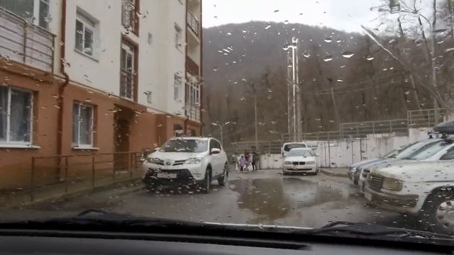 Обзор курорта Красная Поляна в Сочи. Обзорная экскурсия по Красной Поляне..mp4 смотреть онлайн