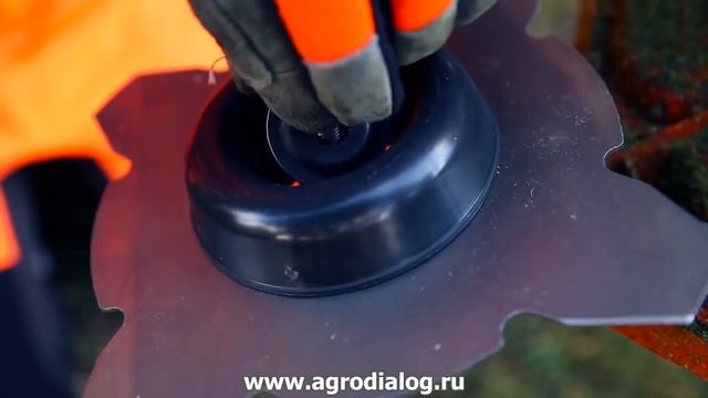 Бензокоса Husqvarna – замена триммерной головки на металлический нож смотреть онлайн