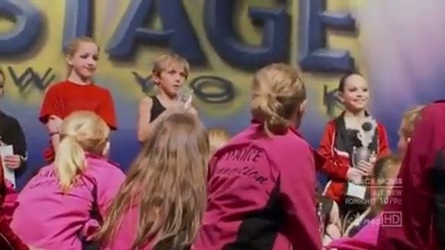 Dance moms - S01 E04 - Awards смотреть онлайн