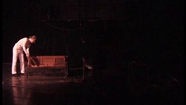 Johannes Bergmark: Rekonstruktion av Karl-Erik Welins "motorsågskonsert" смотреть онлайн