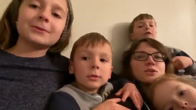 Песенка для бабушки и дедушки смотреть онлайн