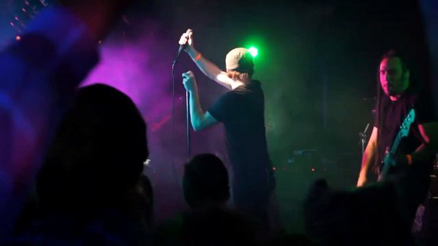 10 Years - 11-00 AM (Daydreamer) смотреть онлайн