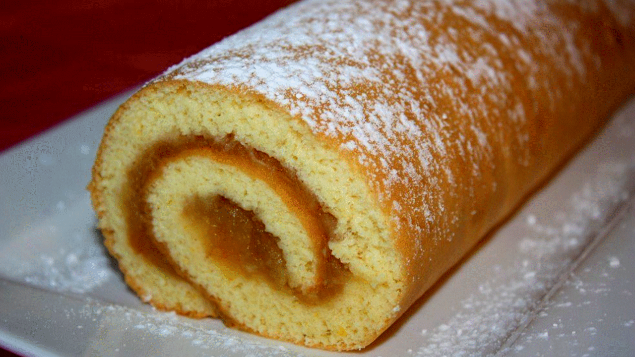 Быстрый Яблочный рулет. Легкий нежный Рулет с яблоками.mp4 смотреть онлайн