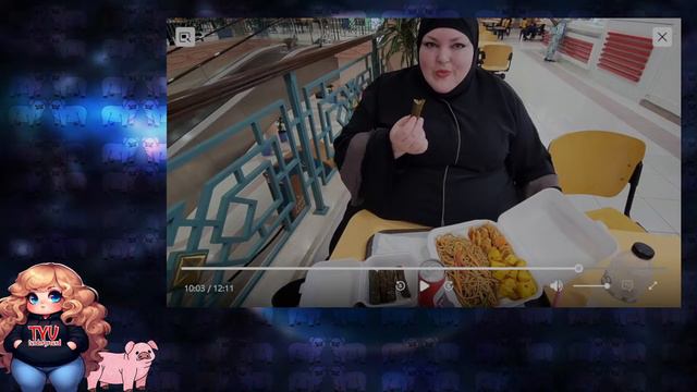 Table For Three | Live Reaction смотреть онлайн