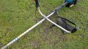 Бензокоса Makita EM2500U После 4лет активного пользования.