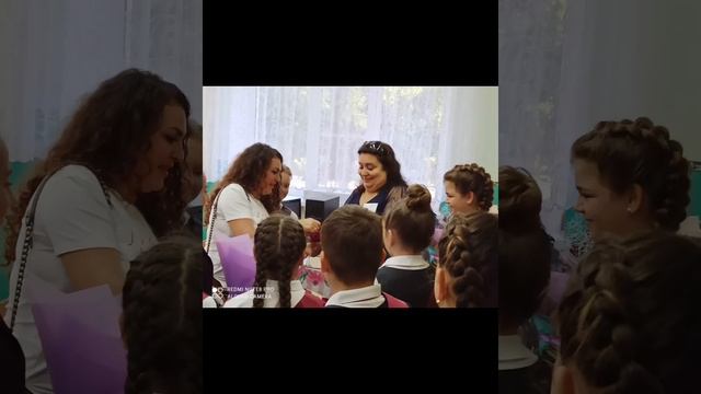 Первая Учительница ❤️ | Школа #школа #shortvideo #shots #ru смотреть онлайн