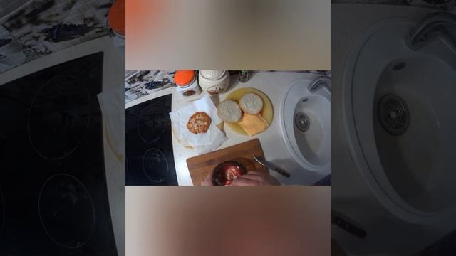 чикенбургер/// бургер с куриной котлетой смотреть онлайн