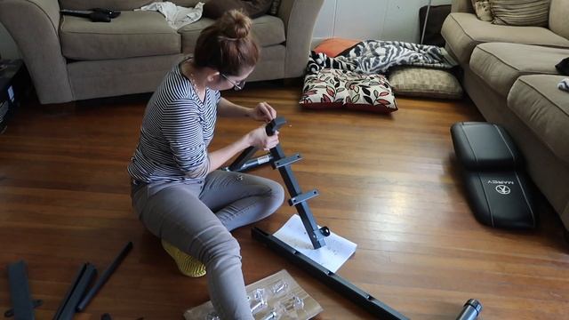 Marcy Exercise Utility Bench for Upright, Incline, Decline, and Flat Exercise смотреть онлайн