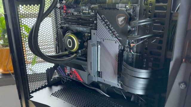 Gigabyte X670E AORUS Master Motherboard + AMD Ryzen 7700X Review