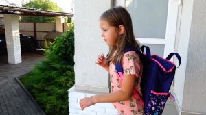 АНГЕЛ vs ДЕМОН! Девочки решили помочь Амельке с Выбором! Кто же победит?