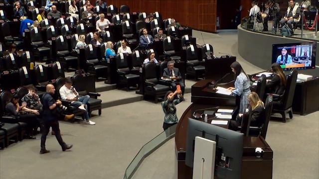 Dip. Julieta Mejía Ibáñez (MC) / A favor del dictamen смотреть онлайн