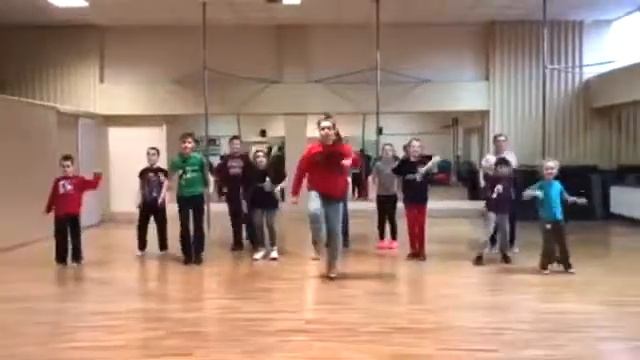 Отрабатываем движения смотреть онлайн
