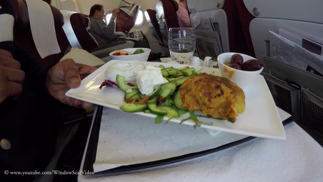 Flight Report | Qatar Airways Airbus A321 First Class Doha To Dubai смотреть онлайн
