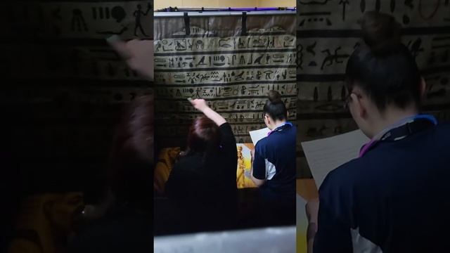 The Tomb Escape Room смотреть онлайн