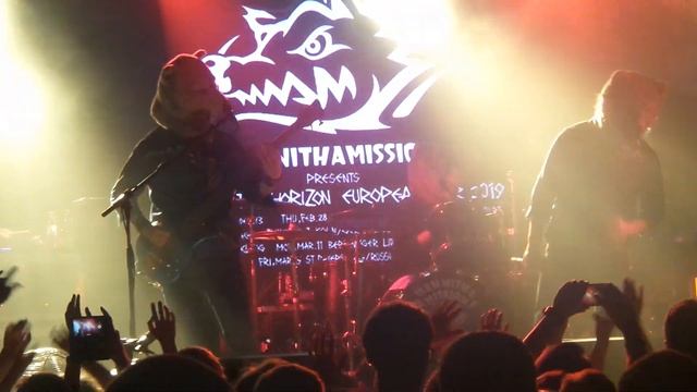 MAN WITH A MISSION - [MY HERO] live in RUSSIA смотреть онлайн