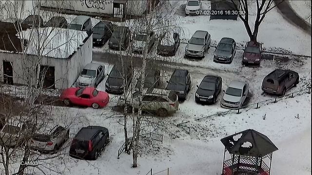 Как снимает камера видеонаблюдения AXI M82IR днем с максимальным приближением с смотреть онлайн