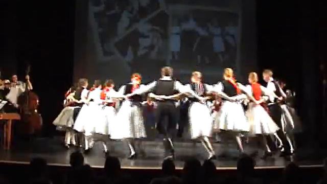 Eger, Lajtha-35 Két körtánc (4) смотреть онлайн