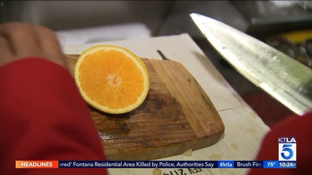 Musso & Frank Grill Bartender celebrates 50 years behind the bar смотреть онлайн